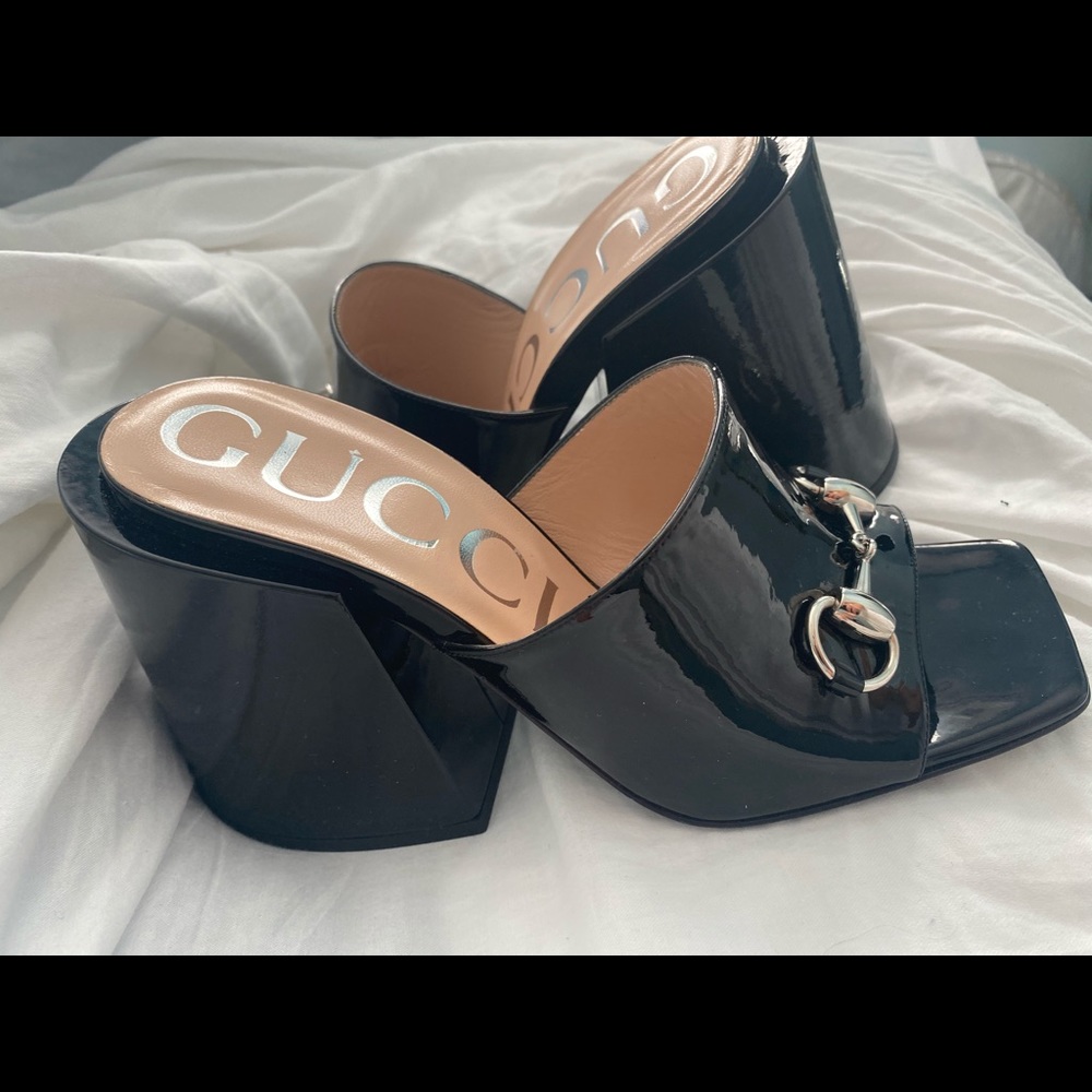 Gucci authentic !!!